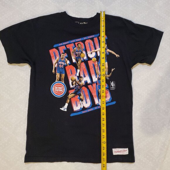 NBA Detroit Bad Boys Pistons T-Shirt - Size Medium (M) - Picture 11 of 11